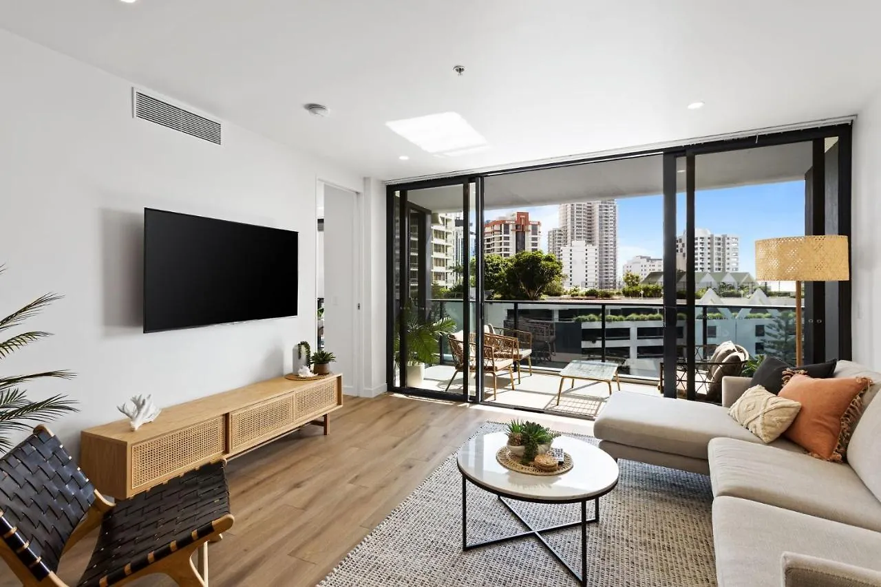 Stylish And Modern Oracle 2 Bedroom Apartment - Coasthm Gold Coast